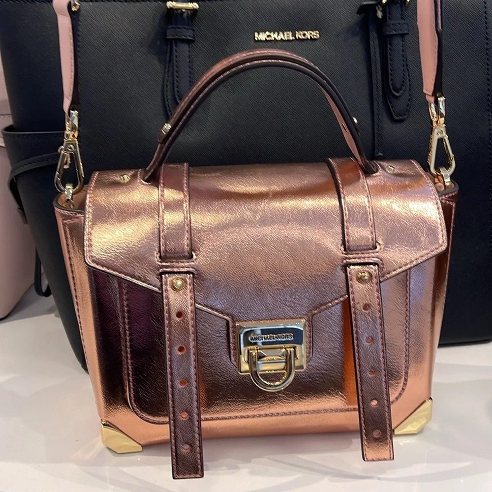 MICHAEL KORS Manhattan Medium TH SCHOOL Crackled Metallic Leather SATCHEL Mocha